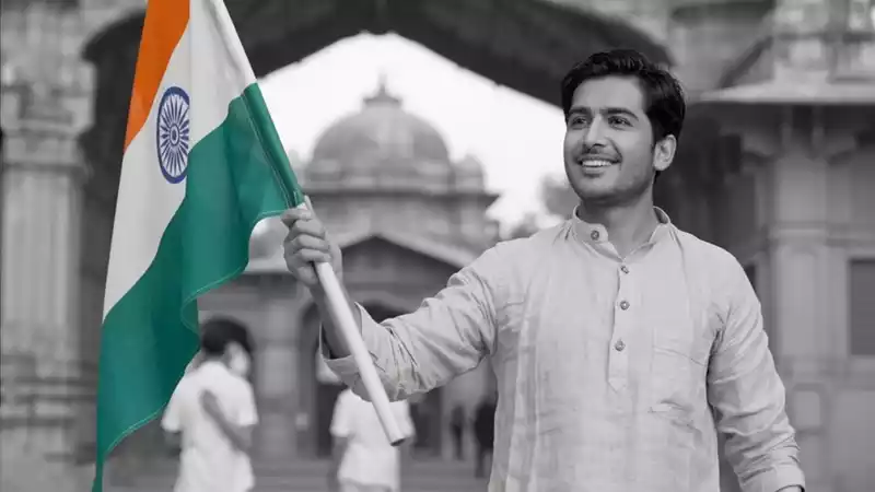 Tiranga photo AI 2025: तिरंगे के साथ अपनी AI फोटो बनाएँ: शानदार प्रॉम्प्ट्स